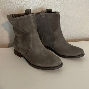 Sole Society Natasha boots